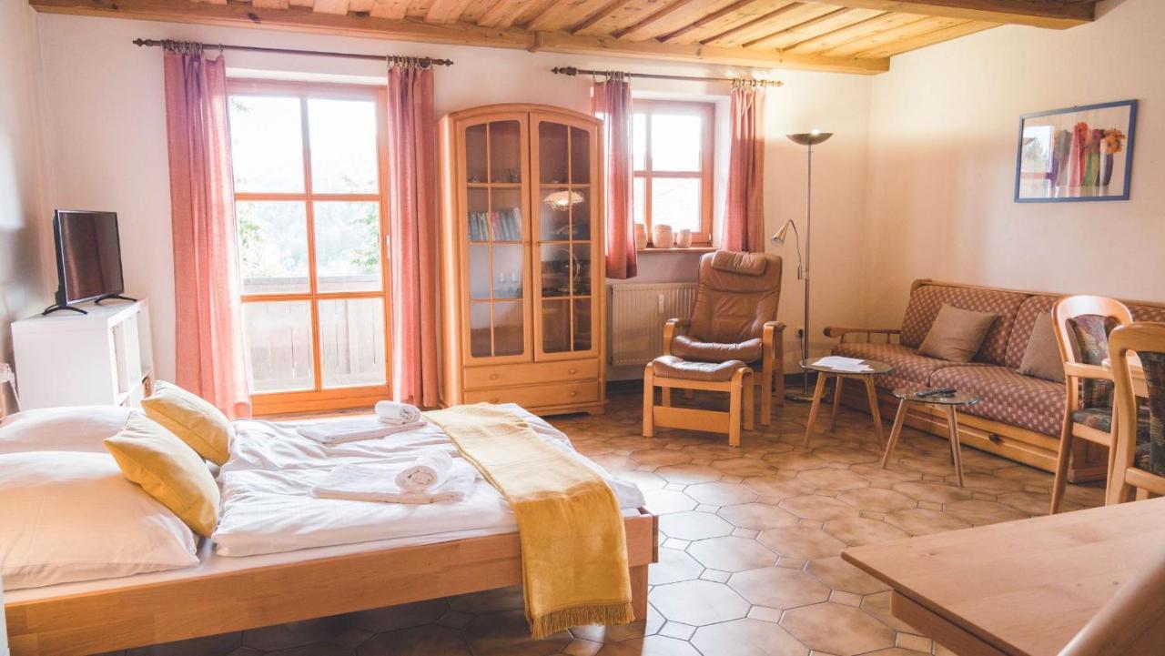 Ferienwohnung Wanderlust เฮาเซนแบร์ก ภายนอก รูปภาพ